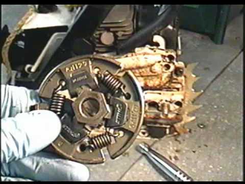 STIHL MS 180 Chainsaw Clutch Removal & Installation