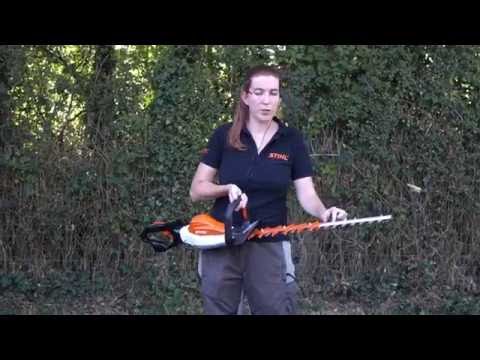 Anne BARATTE présente au STIHL TOUR 2016 taille-haies à batteries Li-Ion Pro HSA 94 R et HSA 94 T