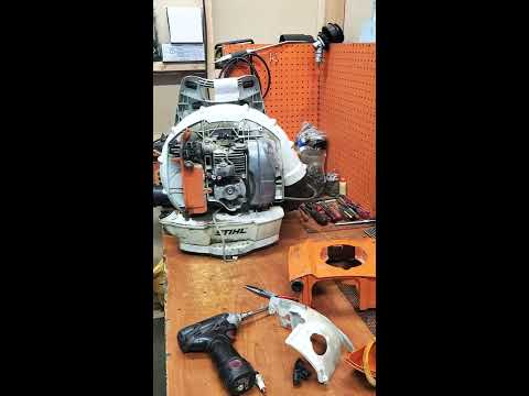 Desarmando una sopladora STIHL BR600
