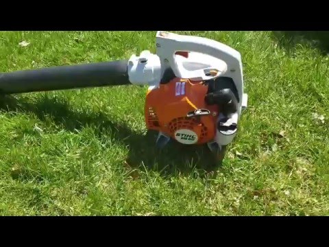 Stihl BG 50 Hand Held Blower in Action